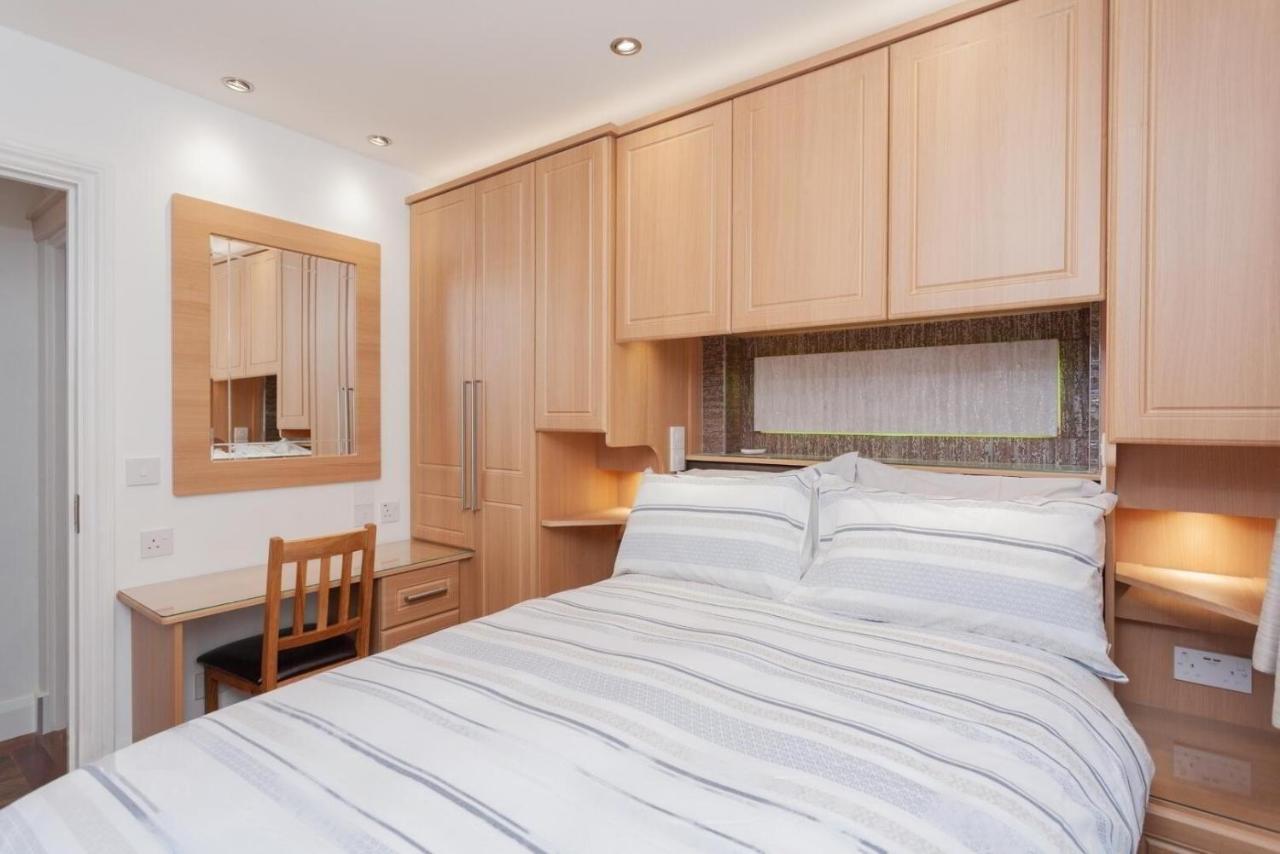 Central Belfast Apartments Alfred Street Apartment