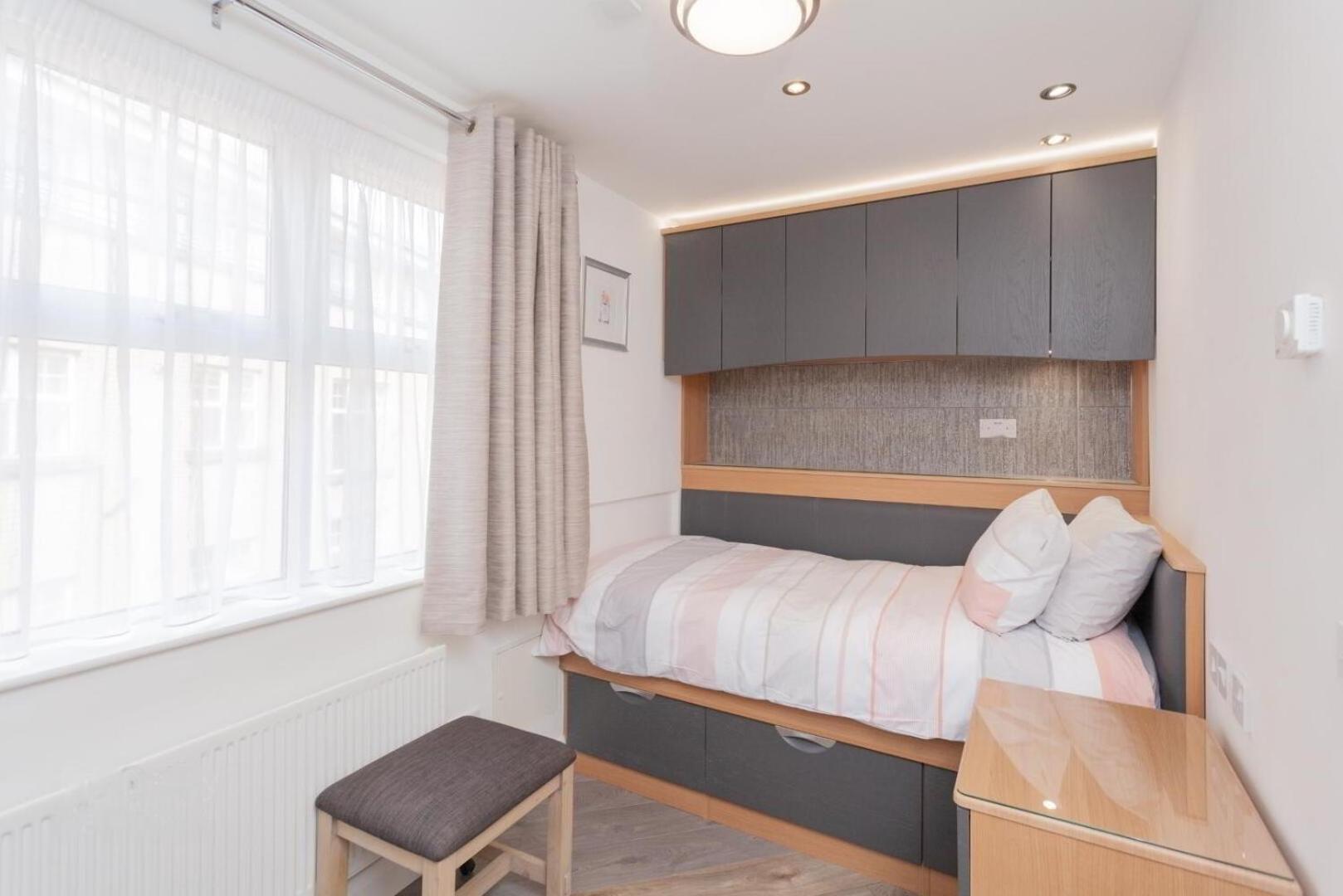 Central Belfast Apartments Alfred Street Apartment Belfast